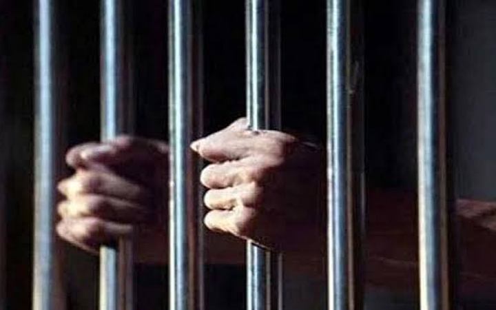 কুমিল্লা কারাগারে মাদক সরবরাহ করতে গিয়ে আটক ১