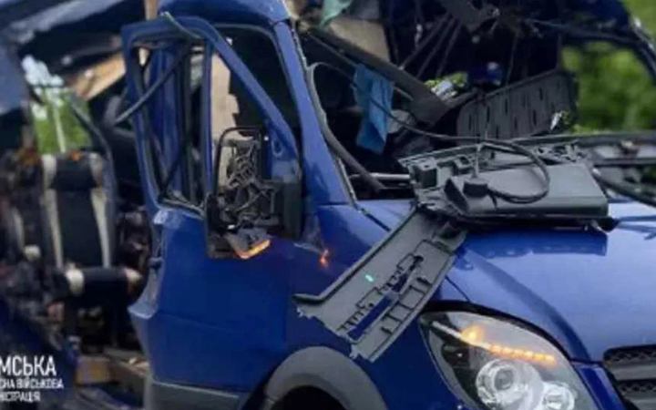 ইউক্রেনের বেসামরিক বাসে রাশিয়ার ড্রোন হামলায় নিহত ৯