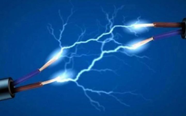 নীলফামারীতে বিদ্যুৎস্পৃষ্ট দুই জনের মৃত্যু