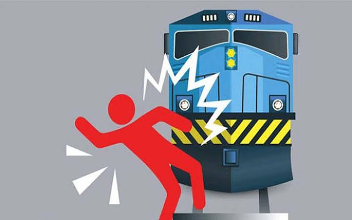 ফরিদপুরে ট্রেনে কাটা পড়ে বৃদ্ধের মৃত্যু