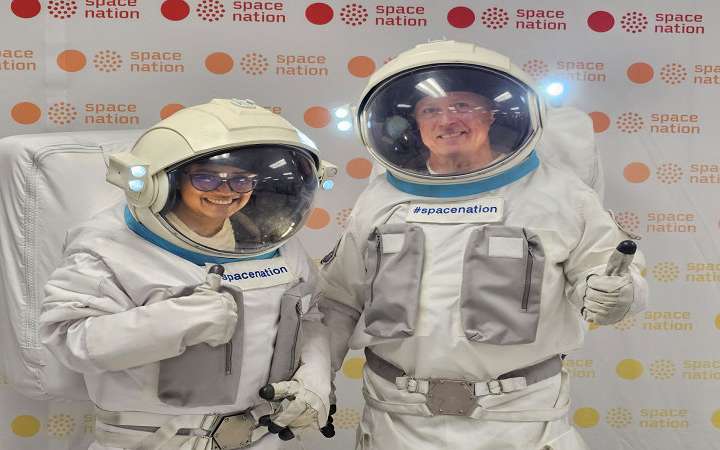 প্রথম বাংলাদেশি হিসেবে চাঁদে যাওয়ার প্রশিক্ষণ নিলেন রুতবা ইয়াসমিন