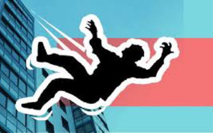 কোম্পানীগঞ্জে ছাদ থেকে পড়ে নির্মাণ শ্রমিকের মৃত্যু