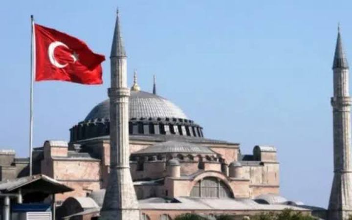 তুরস্কে তিন বিরোধীদলীয় মেয়র গ্রেফতার