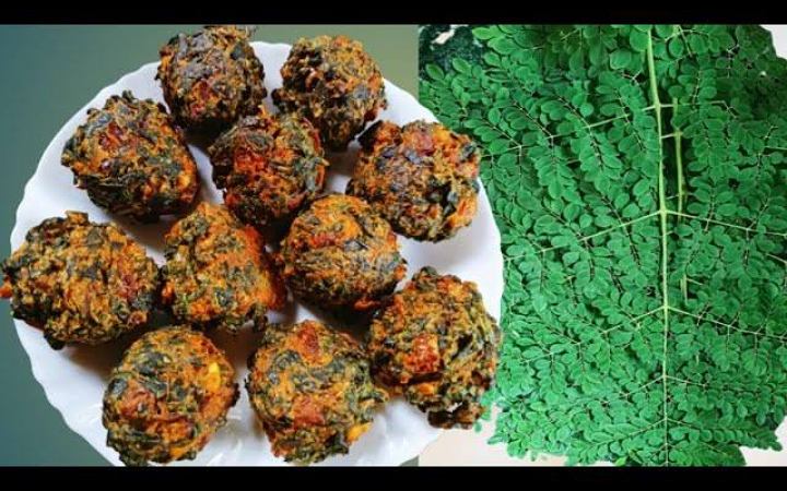 রেসিপি : সজনে পাতার বড়া