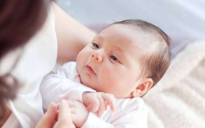 মায়ের দুধ পানে ইসলামের বিধান