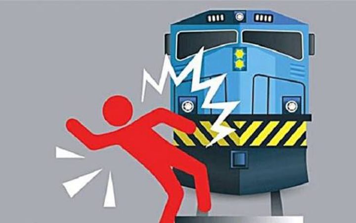 সাদুল্লাপুরে ট্রেনে কাটা পড়ে নারীর মৃত্যু