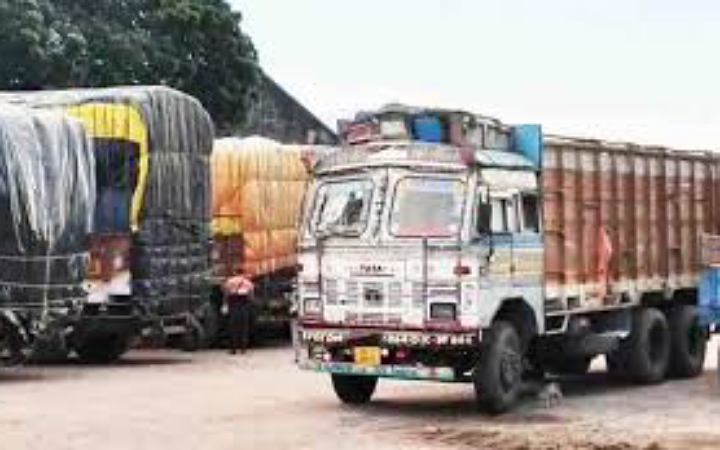 দূর্গাপুজায় ৯ দিন আমদানি-রপ্তানি বন্ধ থাকবে বুড়িমারী স্থলবন্দর