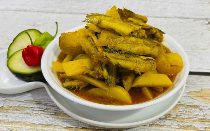 রেসিপি : আমড়া দিয়ে বাইন মাছের ঝোল