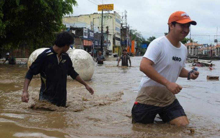 মেক্সিকোতে এক সপ্তাহ ধরে ভারী বৃষ্টি, ২৭ জনের মৃত্যু