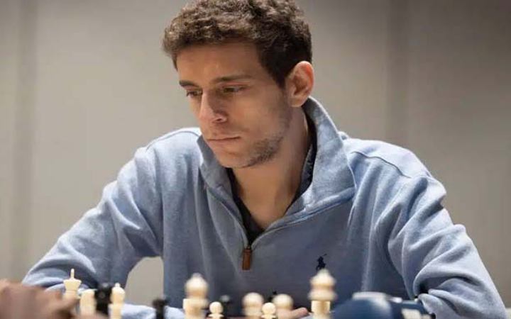 মাত্র ২৯ বছর বয়সে মারা গেলেন গ্রান্ডমাস্টার নারোডস্কি