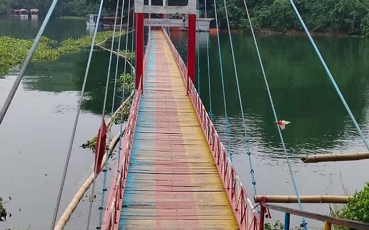 দীর্ঘ ৩ মাস পরে আগামী কাল চালু হবে ঝুলন্ত সেতু