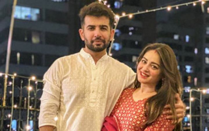 দাম্পত্য জীবনে ইতি টানলেন জয় - মাহি