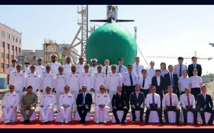 ৮টি ‘হাঙর’ সাবমেরিন যুক্ত হচ্ছে পাকিস্তান নৌবাহিনীতে