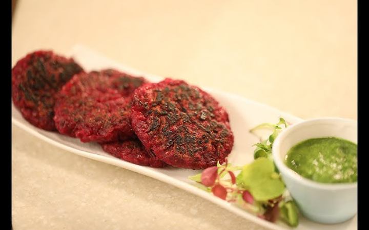 আয়রনের ঘাটতি মেটাতে বিট দিয়ে তৈরি করুন টিকিয়া-পাস্তা-স্যান্ডউইচ