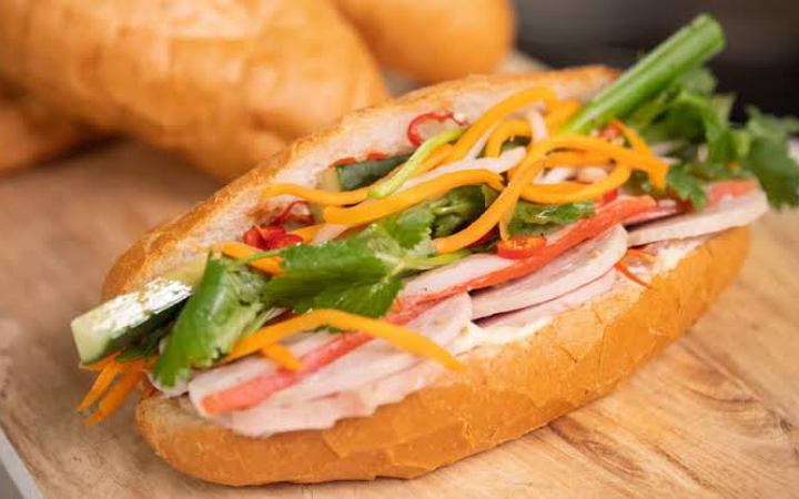 ভিয়েতনামে স্যান্ডউইচ খেয়ে ১৬২ জন হাসপাতালে ভর্তি