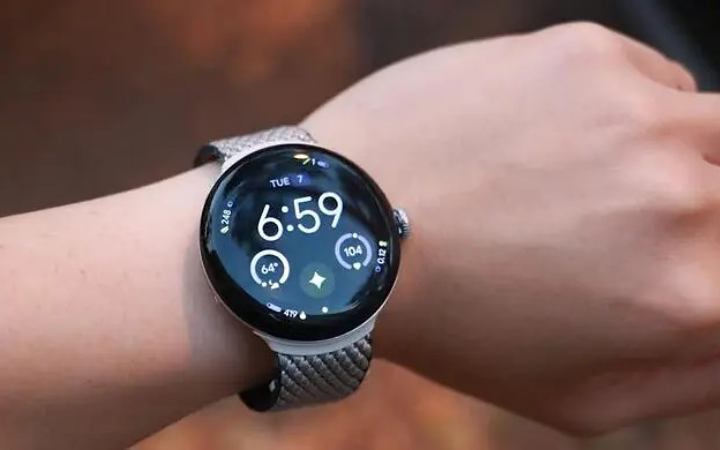 এবার এক চার্জে ৪০ ঘণ্টা চলবে গুগল পিক্সেলেরএই স্মার্টওয়াচ