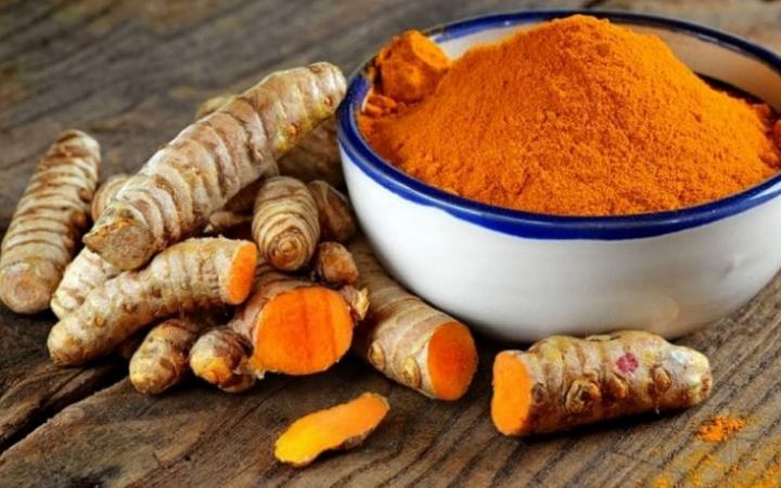 কোলেস্টেরল ও প্রদাহ কমাতে কাঁচাহলুদের ব্যবহার