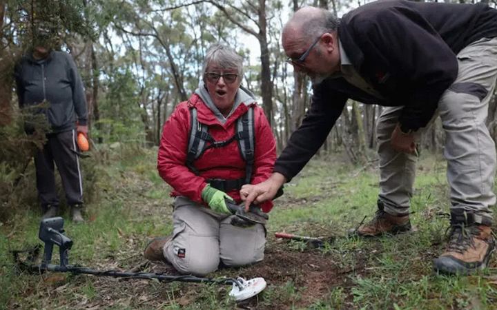 রেকর্ড দাম বৃদ্ধির পর অস্ট্রেলিয়ায় ব্যস্ত স্বর্ণ অনুসন্ধানকারীরা