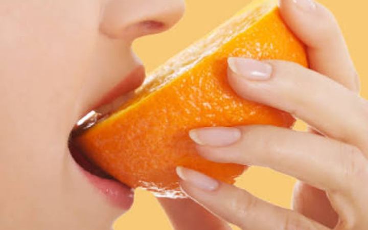 যে সকল খাবার দাঁতের এনামেল ক্ষয় করে