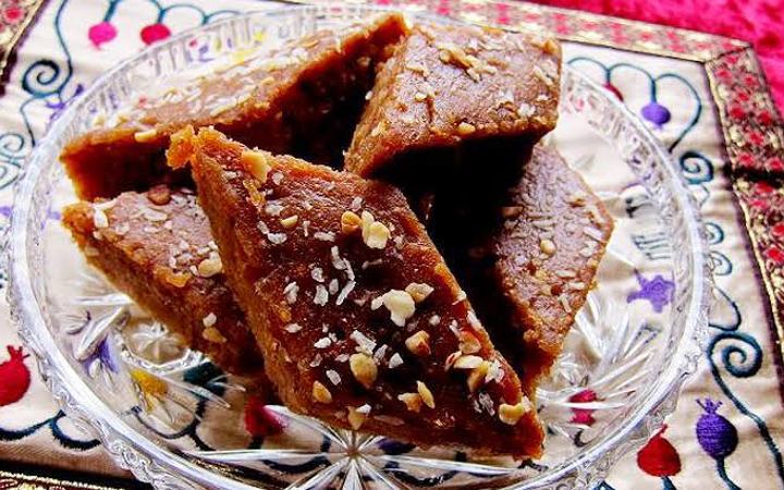 রেসিপিঃ খেজুরের হালুয়া