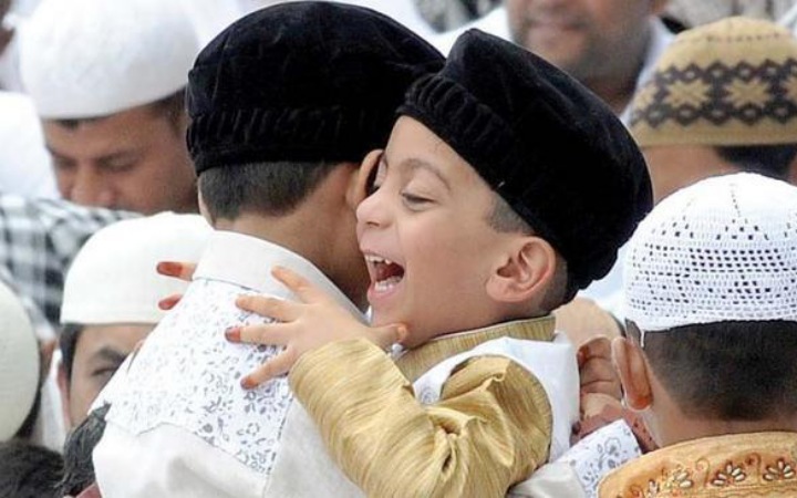 নির্বাচন মানেই বিভাজন নয়, আলিঙ্গনও হতে পারে সমাধান