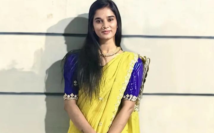 ভারতীয় ইউটিউবারের ঝুলন্ত মরদেহ উদ্ধার