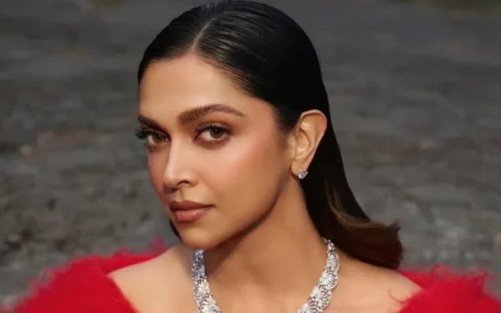 হলিউডের প্রস্তাব ফেরালেন দীপিকা