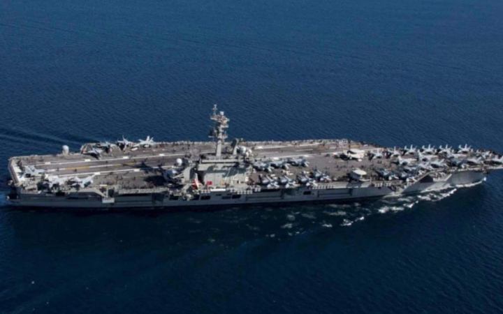 ইরানি ক্ষেপণাস্ত্রের আঘাতে পালাচ্ছে মার্কিন সর্ববৃহৎ রণতরী আব্রাহাম লিংকন