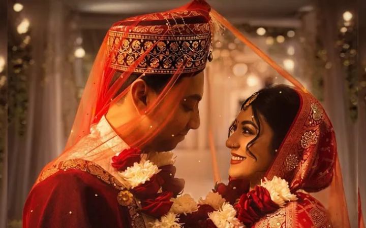 ভক্তদের বড় চমক দিলেন অভিনেত্রী নীলাঞ্জনা