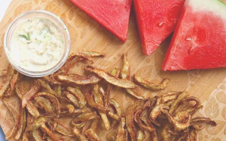 যেভাবে তৈরি করবেন স্বাস্থ্যকর তরমুজের খোসার ফ্রেঞ্চ ফ্রাই