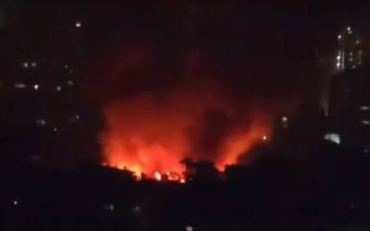 গাজীপুরে বস্তিতে আগুন, ৫০ টি ঘর আগুনে পুড়ে ছাই