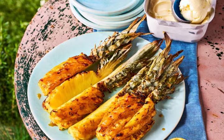 পোড়া আনারস খেয়েছেন কখনো? রইলো রেসিপি