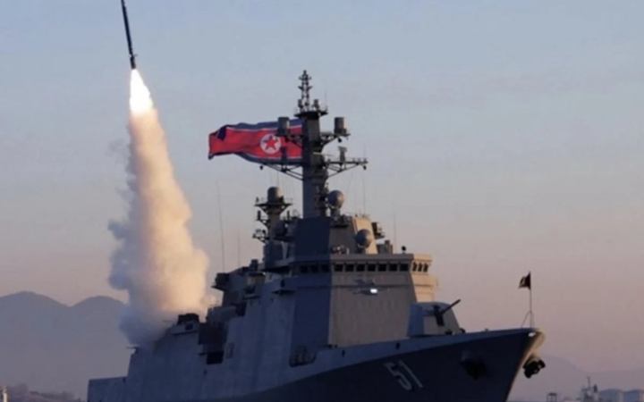 কৌশল বদলে সমুদ্রে পারমাণবিক দাপট দেখাচ্ছে উত্তর কোরিয়া?