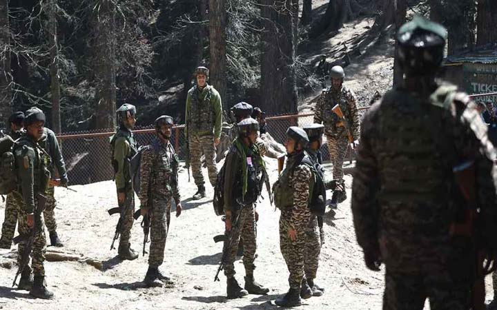 কাশ্মীরে হামলায় জড়িত ‘র’, দাবি পাকিস্তানি গণমাধ্যমের
