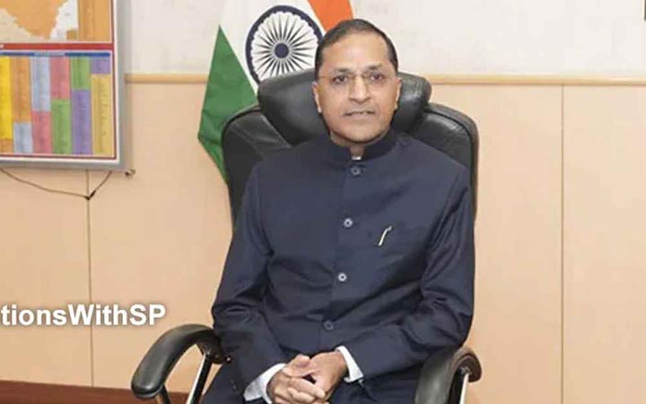 ভারতে লোকসভা ভোটের আগে নির্বাচন কমিশনারের পদত্যাগ