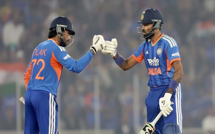 ৪৩২ রানের ম্যাচ জিতে টানা অষ্টম সিরিজ ভারতের