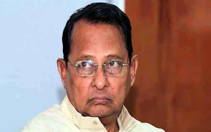 ডিবি কার্যালয়ে ইনুকে জিজ্ঞাসাবাদ