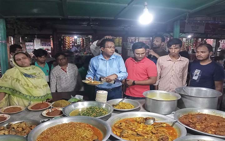 জাবিতে ৪ হোটেল মালিককে জরিমানা