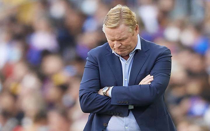 বরখাস্ত হলেন বার্সেলোনার কোচ কোম্যান