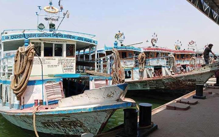 দৌলতদিয়া-পাটুরিয়া নৌরুটে লঞ্চ চলাচল বন্ধ