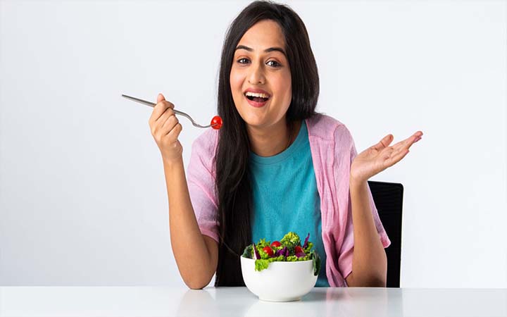 কোষ্ঠকাঠিন্য দূর করতে যেসব খাবার খাবেন