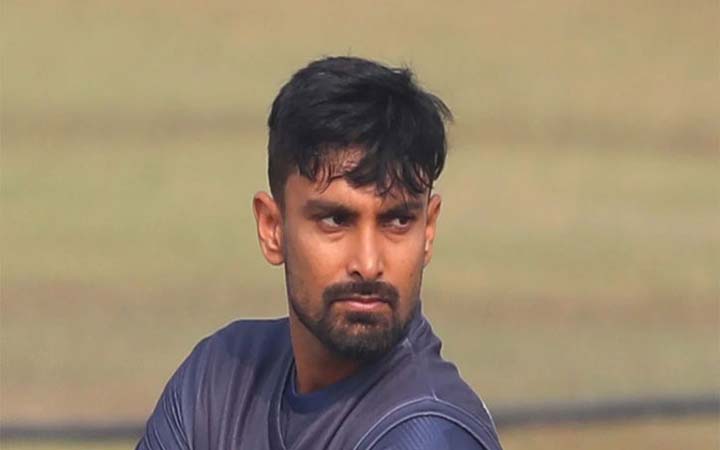 সাংবাদিকদের কাছে ক্ষমা চাইলেন লিটন