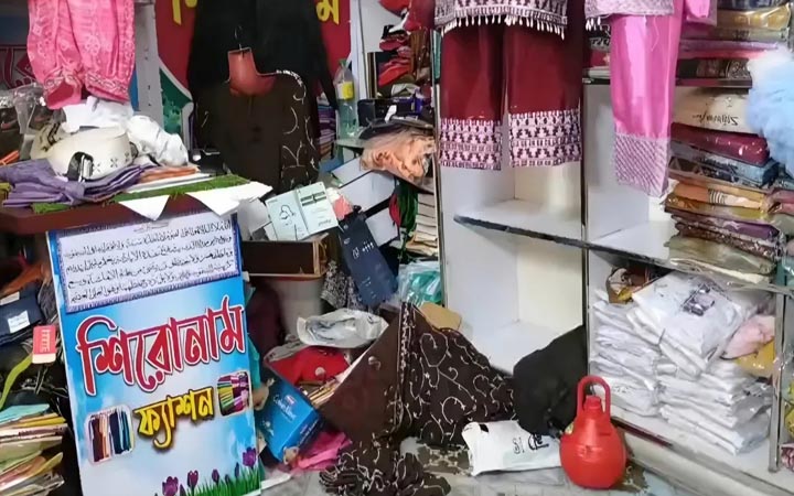 লক্ষ্মীপুরে দোকানের তালা ভেঙে ২৬ লাখ টাকার মালামাল চুরি