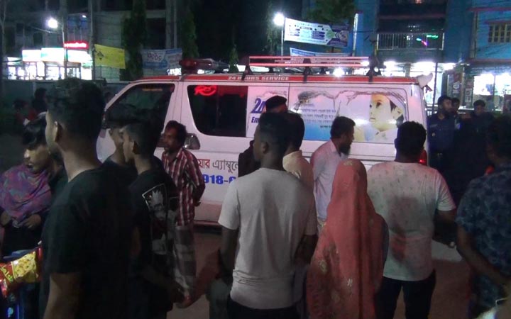 মুন্সিগঞ্জে বাসচাপায় দশম শ্রেণির শিক্ষার্থী নিহত