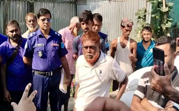 মানিকগঞ্জে সার পাচারের অভিযোগে ডিলারকে ২ লাখ টাকা জরিমানা