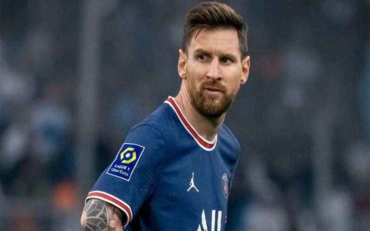 মেসিকে যে কারণে ধারেও নিতে পারছে না বার্সা