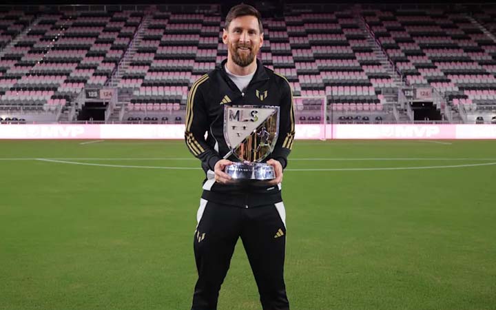 এমএলএসের বর্ষসেরা ফুটবলার মেসি
