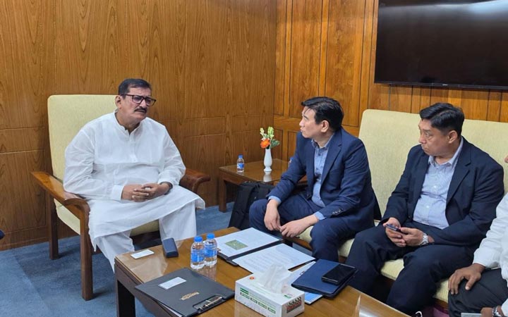 ভূমিমন্ত্রীর সাথে ডোমইয়াং মেটা কোম্পানির প্রতিনিধিদলের সাক্ষাৎ