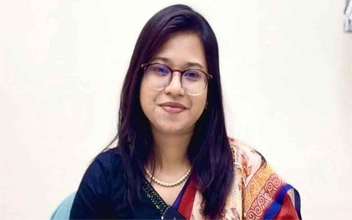 মনিরা শারমিনকে নিয়ে আব্দুল কাদেরের ফেসবুক পোস্ট