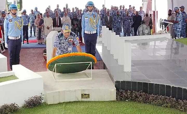বীরশ্রেষ্ঠ মতিউর রহমানের ৫৫তম শাহাদাত বার্ষিকী পালিত